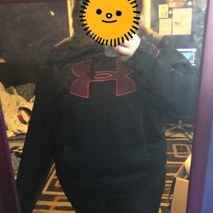 UnderArmour sweatshirt